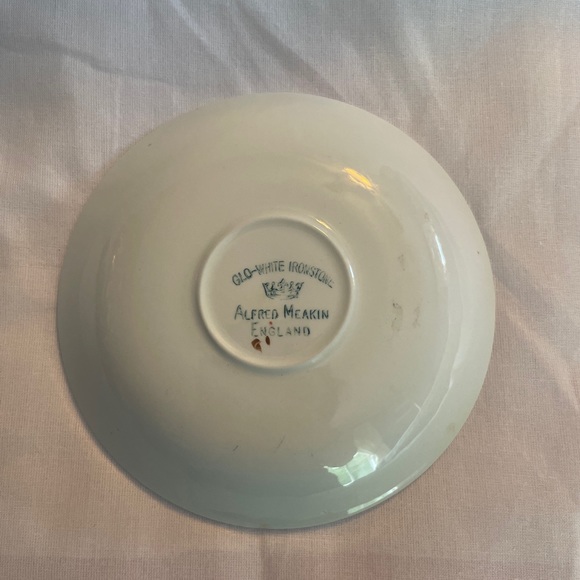 Alfred Meakin England Tea Saucer “Annette” Set of Two - Picture 4 of 5